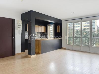 Appartement - 68 m² - 4 pièces