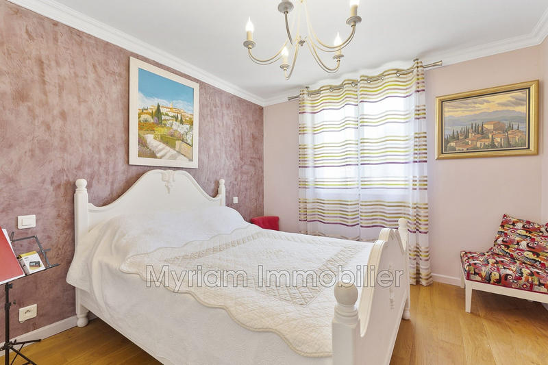 Mas - 185 m² - 6 pièces