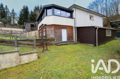 Maison - 170 m² - 9 pièces