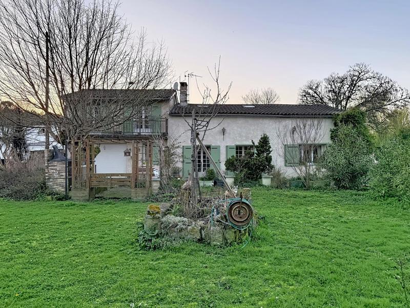 Maison - 138 m² - 5 pièces