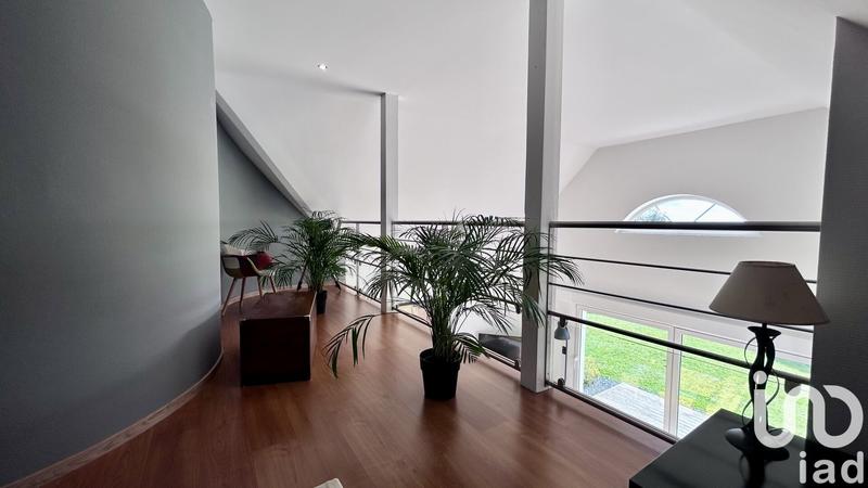 Maison - 217 m² - 6 pièces