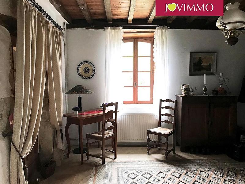 Maison - 317 m² - 8 pièces