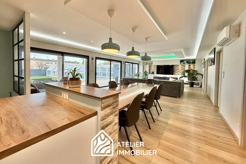 Maison - 174 m² - 6 pièces