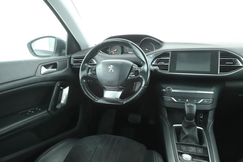 Peugeot 308 1.6 Blue-HDi Feline Eat6 120 ch