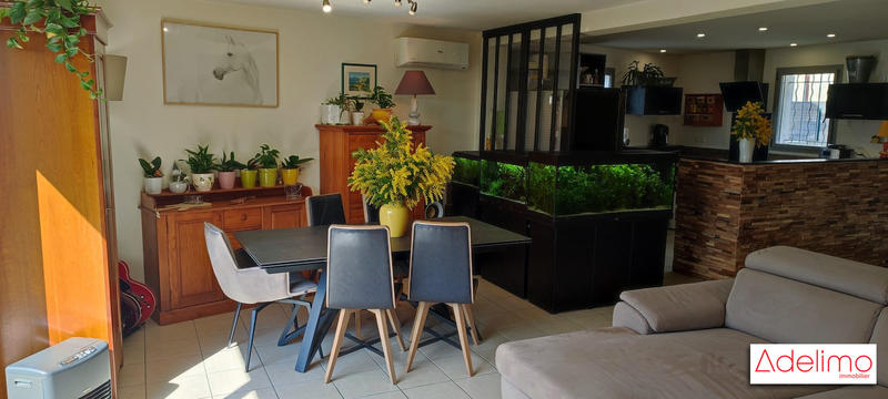 Maison - 102 m² - 4 pièces