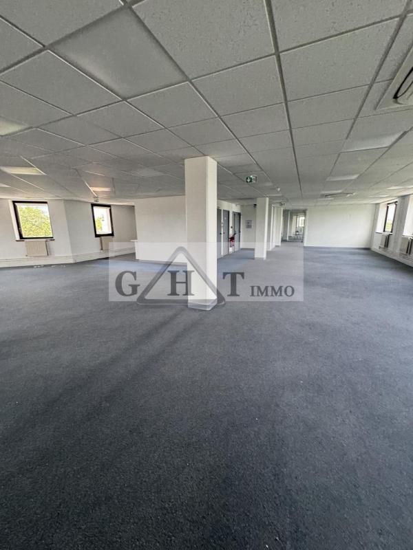 Bureau - 400 m²