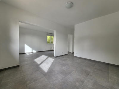 Appartement - 106 m² - 4 pièces