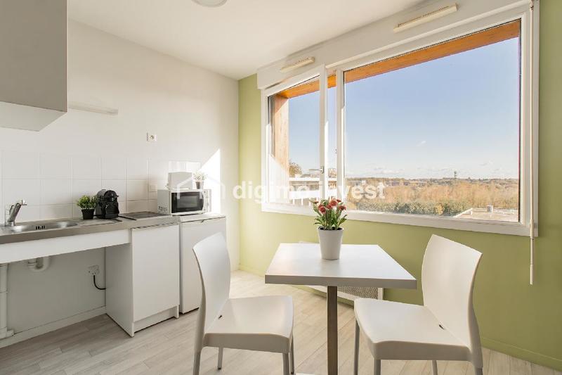 Studio - 25 m² - 1 pièce