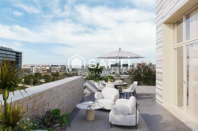 Appartement - 96 m² - 4 pièces