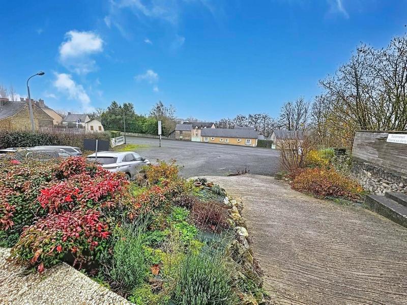 Local commercial - 240 m²