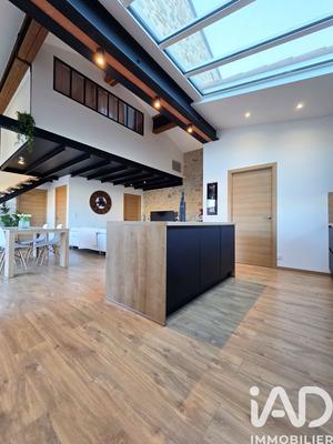 Maison - 102 m² - 4 pièces