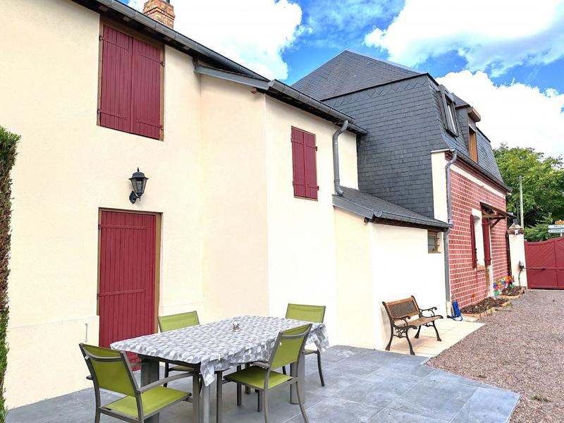 Maison - 160 m² - 7 pièces