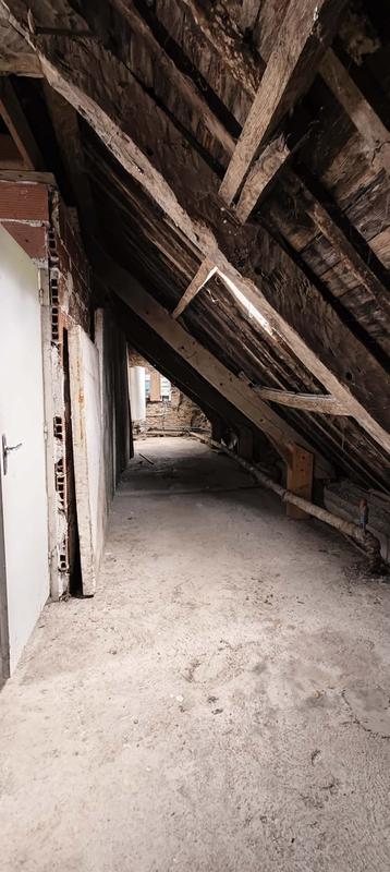 Maison - 98 m² - 6 pièces