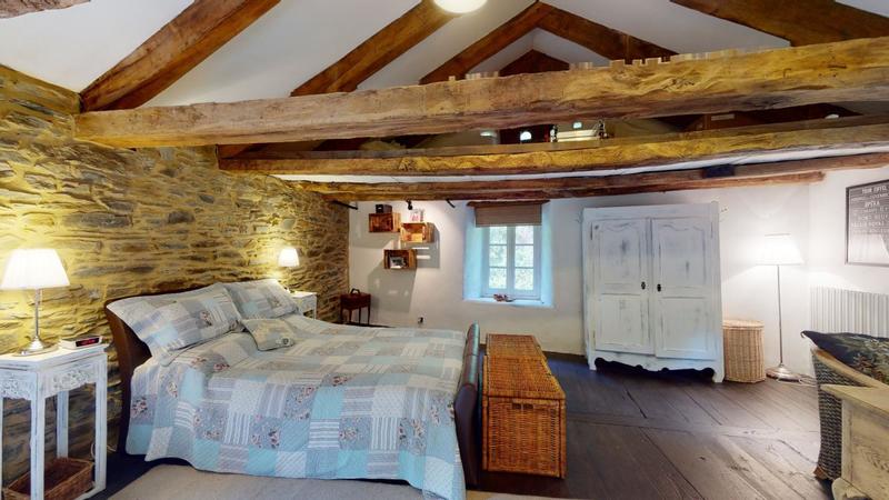 Moulin - 423 m² - 10 pièces