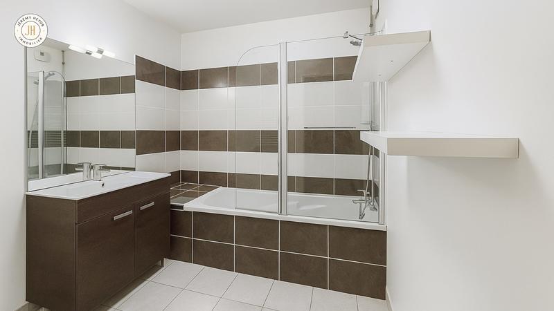 Appartement - 72 m² - 3 pièces