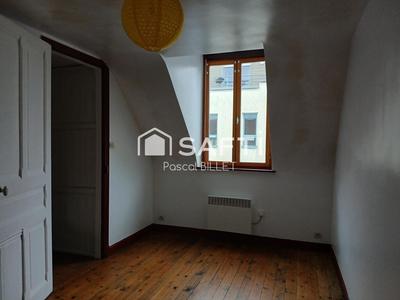 Maison - 75 m² - 5 pièces