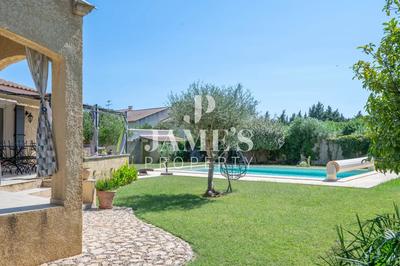 Maison - 165 m² - 8 pièces