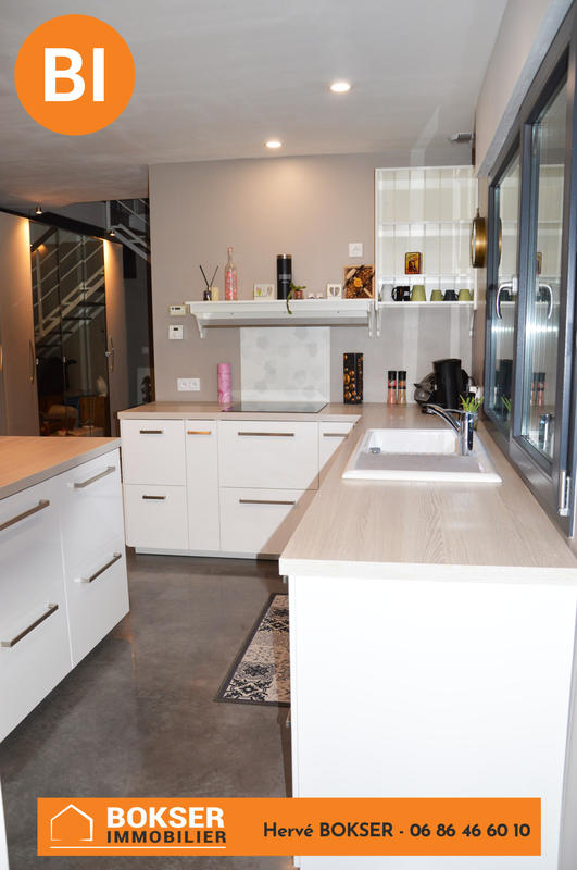 Maison - 186 m² - 6 pièces