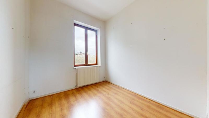 Appartement - 120 m² - 6 pièces
