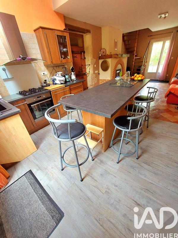 Maison - 430 m² - 12 pièces