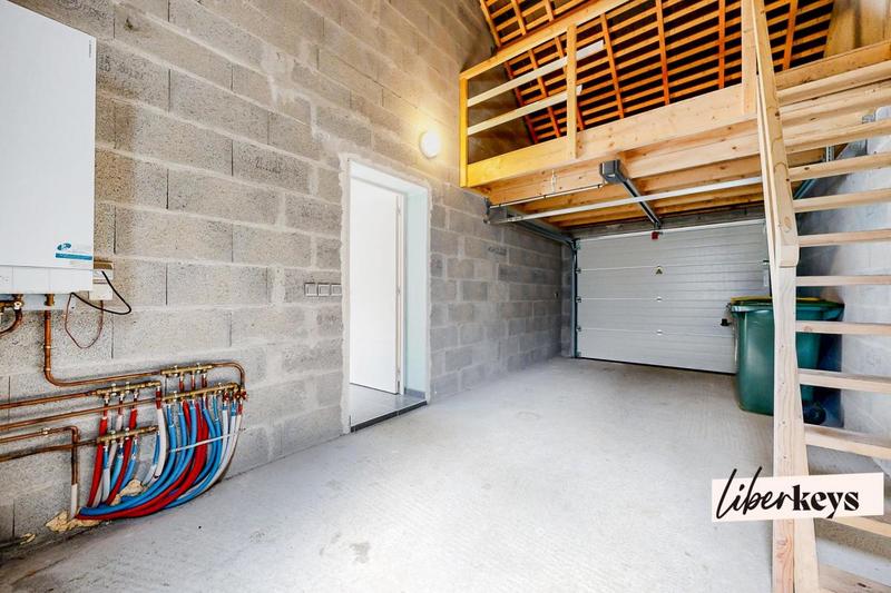 Maison - 102 m² - 5 pièces