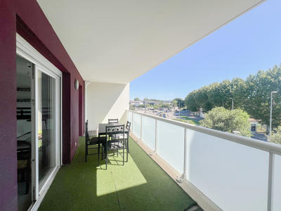 Appartement - 65 m² - 4 pièces