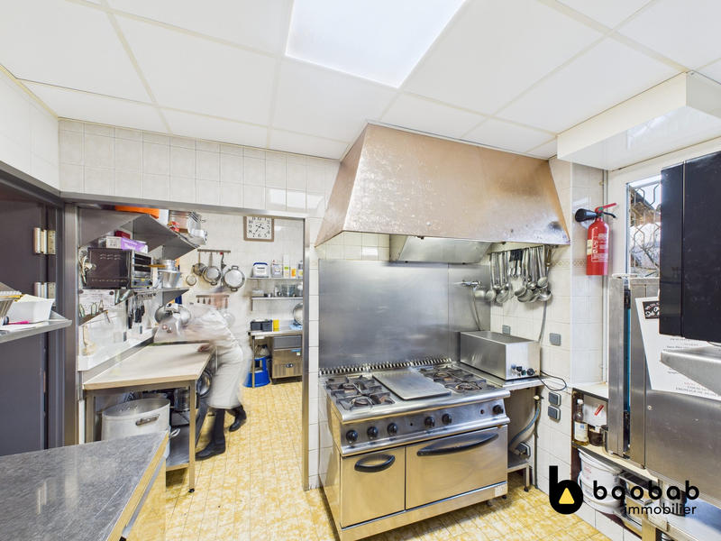 Fonds de commerce - Hôtellerie / Restauration - 240 m²