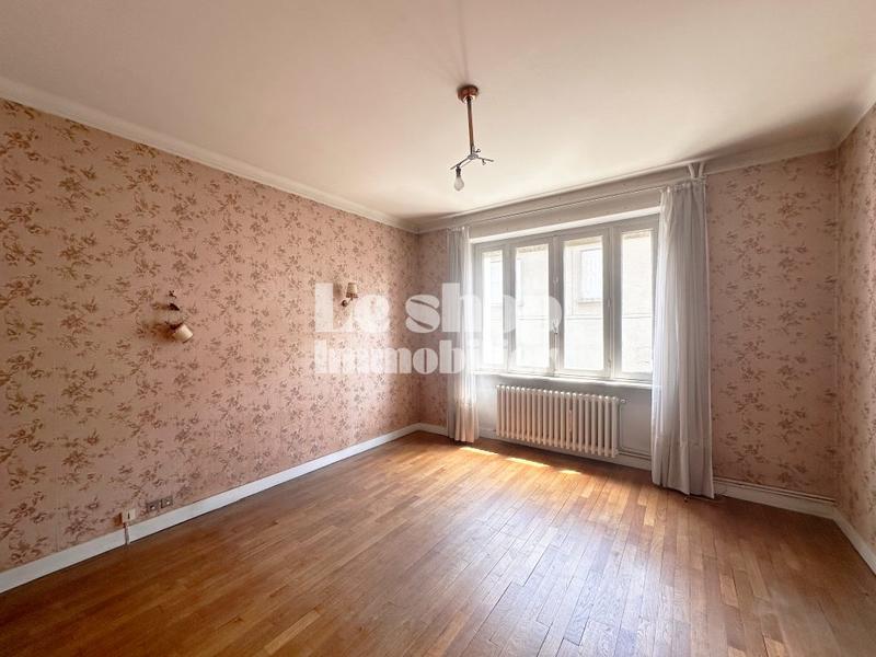 Maison - 190 m² - 9 pièces