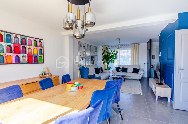 Maison - 157 m² - 6 pièces