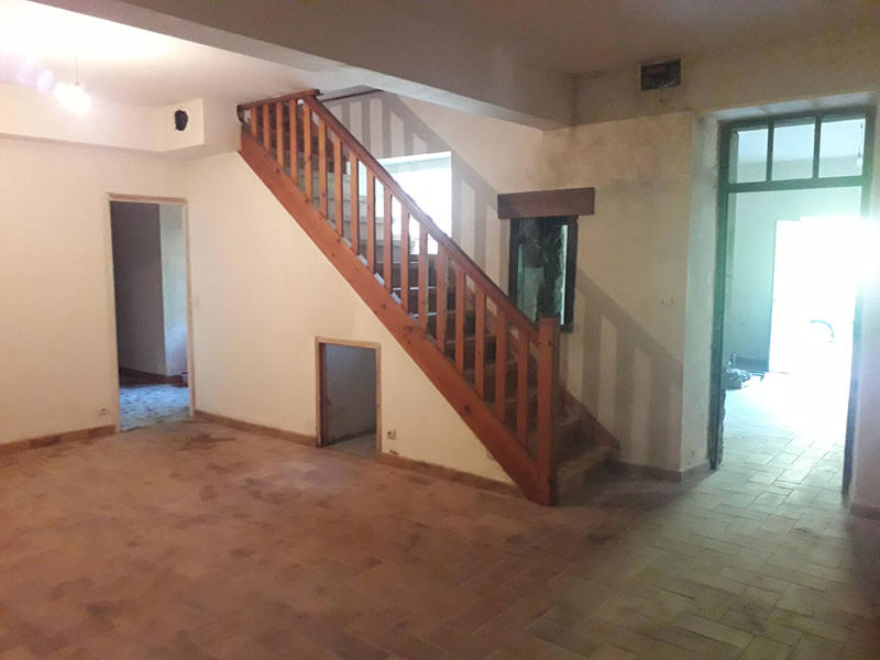 Maison - 281 m² - 9 pièces