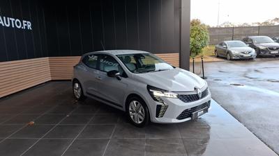 Renault Clio V Evolution E-Tech full hybrid 145