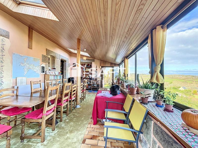 Maison - 295 m² - 7 pièces