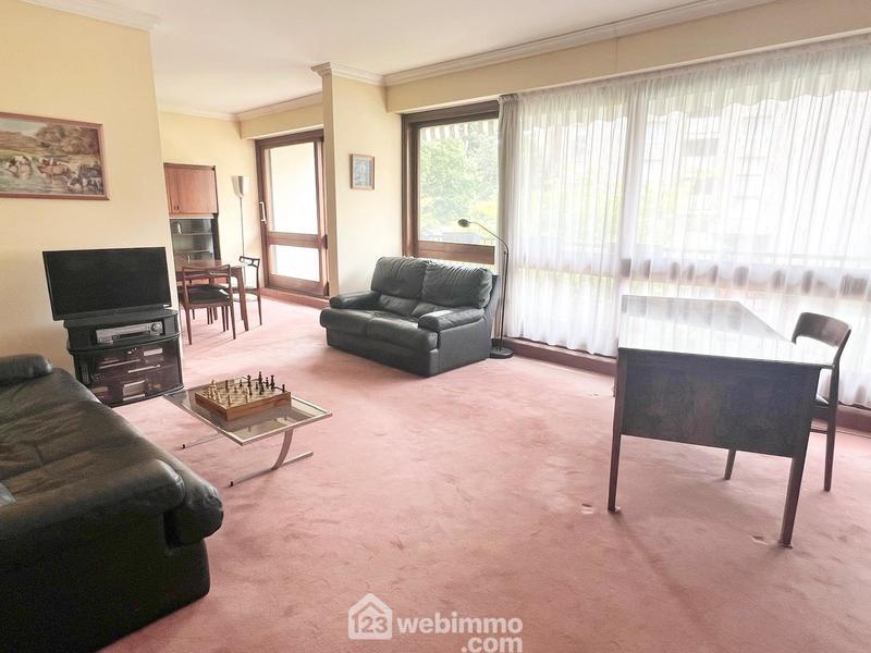 Appartement - 90 m² - 4 pièces