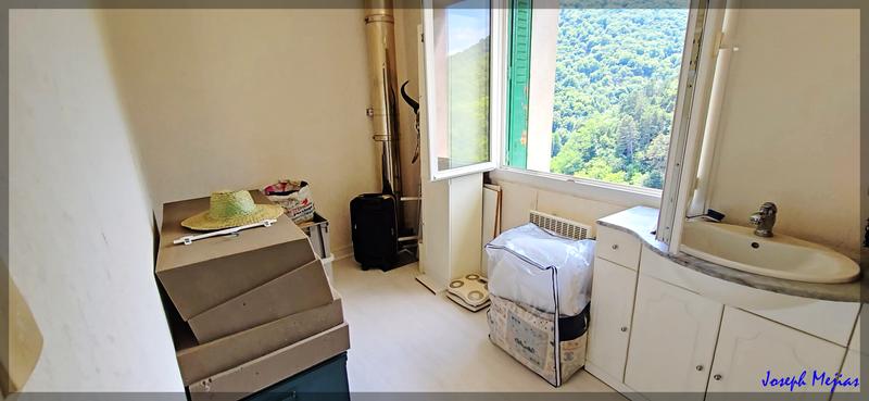 Maison - 80 m² - 6 pièces