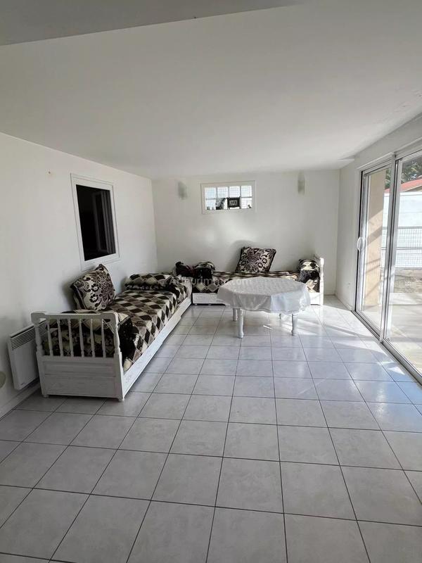 Maison - 154 m² - 10 pièces