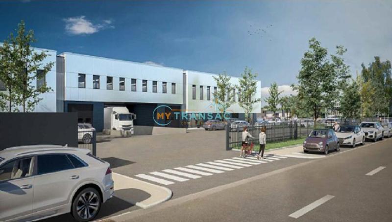 Local d'activité / Entrepôt - 1 627 m²