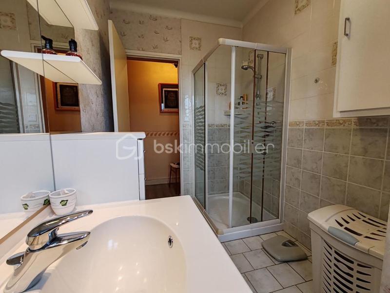 Maison - 159 m² - 6 pièces