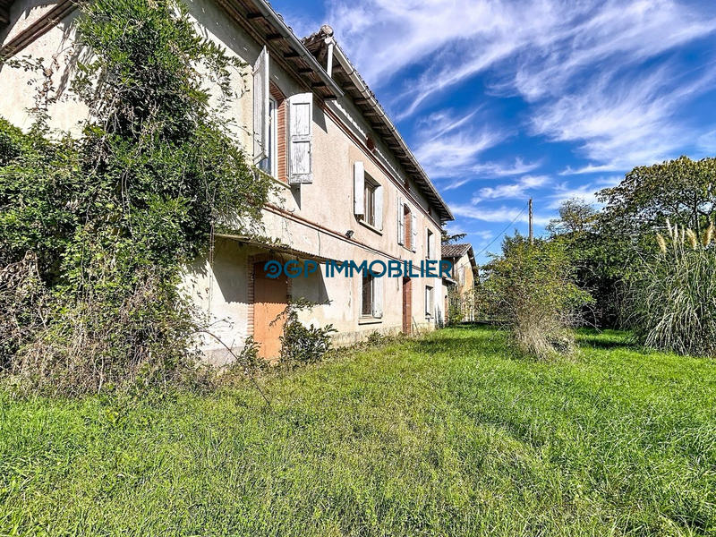 Maison ancienne - 520 m² - 11 pièces