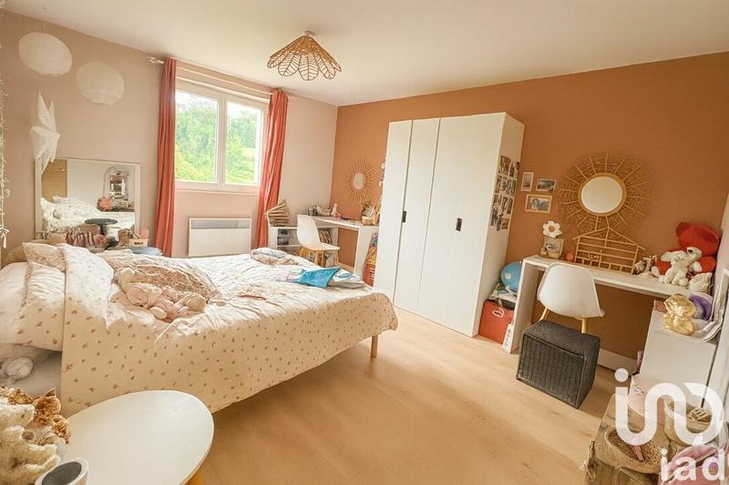 Maison - 145 m² - 6 pièces