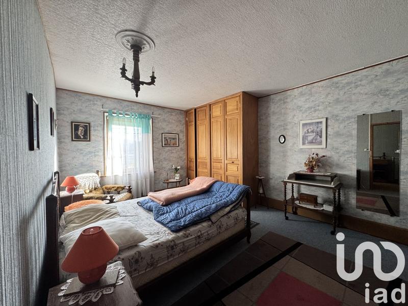 Maison - 91 m² - 5 pièces