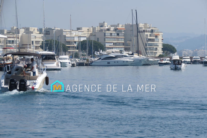 Appartement - 97 m² - 4 pièces