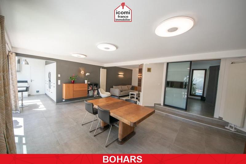 Maison - 200 m² - 6 pièces