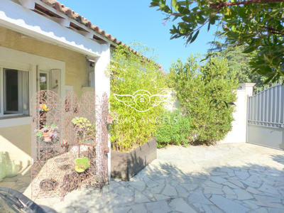 Maison - 130 m² - 4 pièces