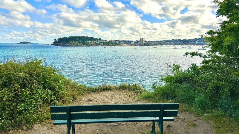 Maison contemporaine - 101 m² - 5 pièces