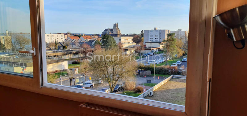Appartement - 80 m² - 4 pièces