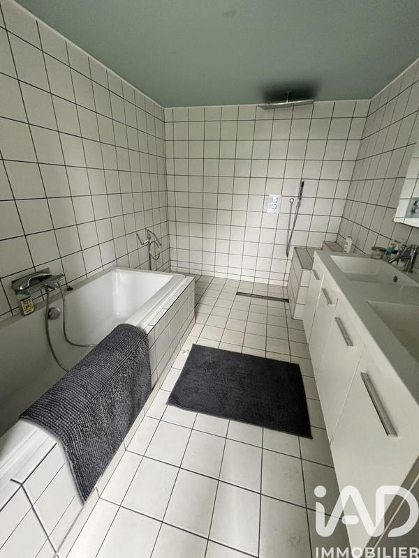 Duplex - 181 m² - 6 pièces