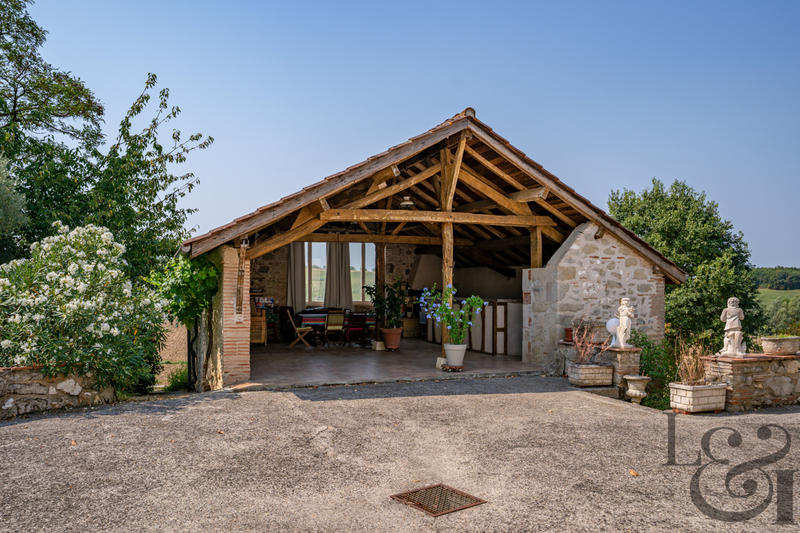 Maison - 182 m² - 6 pièces