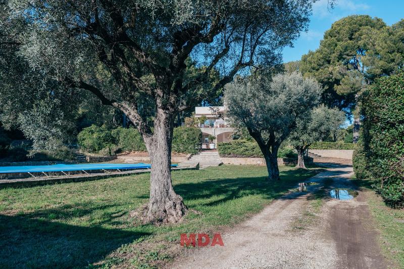 Appartement - 130 m² - 4 pièces