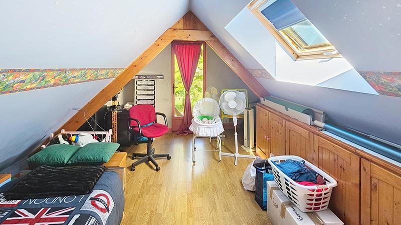 Maison - 193 m² - 8 pièces