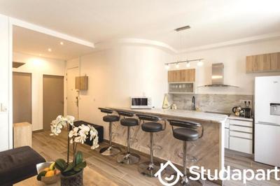 Chambre - 14 m² - 1 pièce